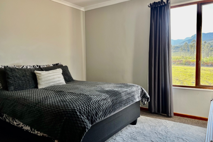 2 Bedroom Property for Sale in Heatherlands Western Cape